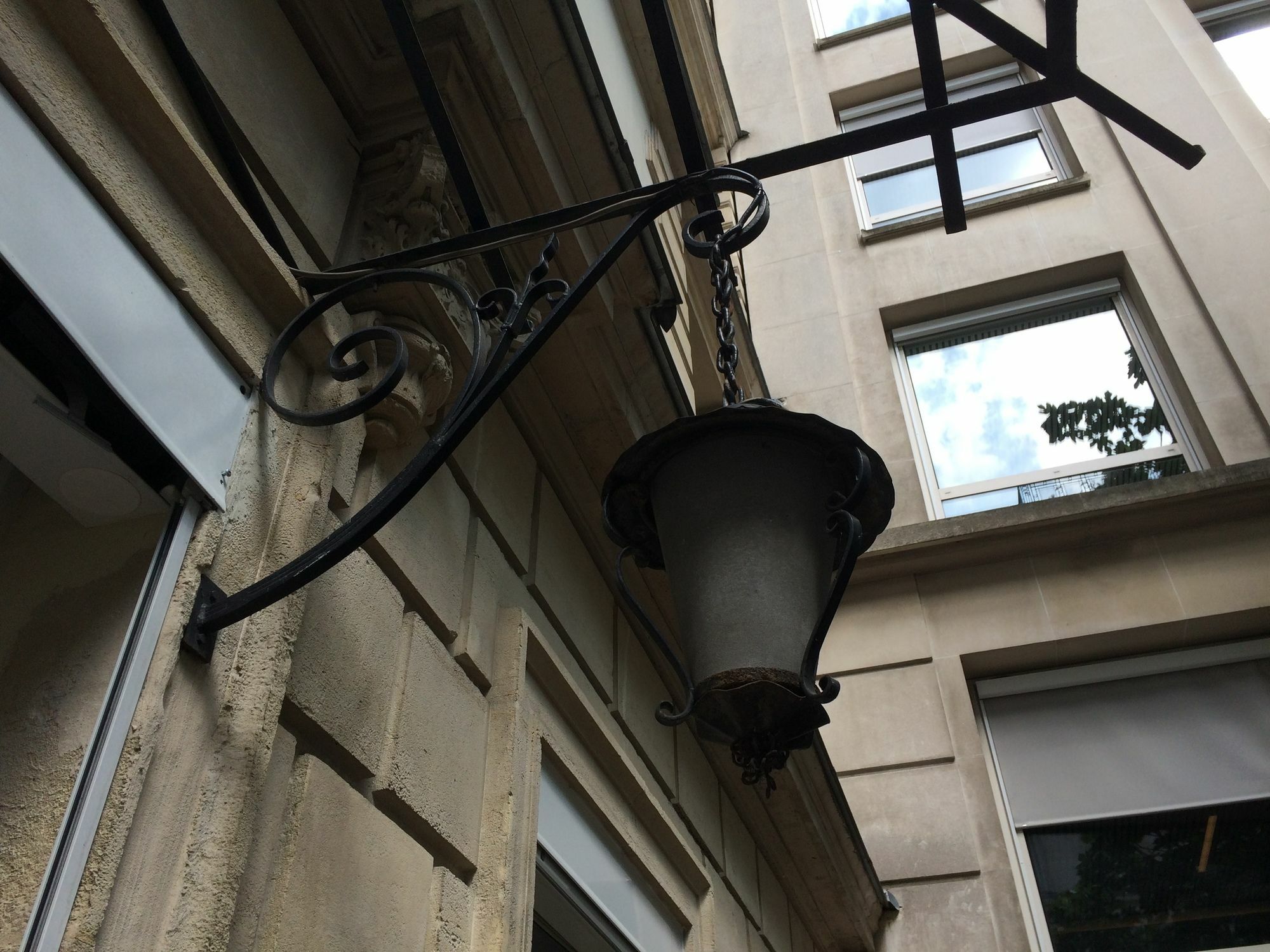 Milestay Champs Elysees Paris Exterior photo